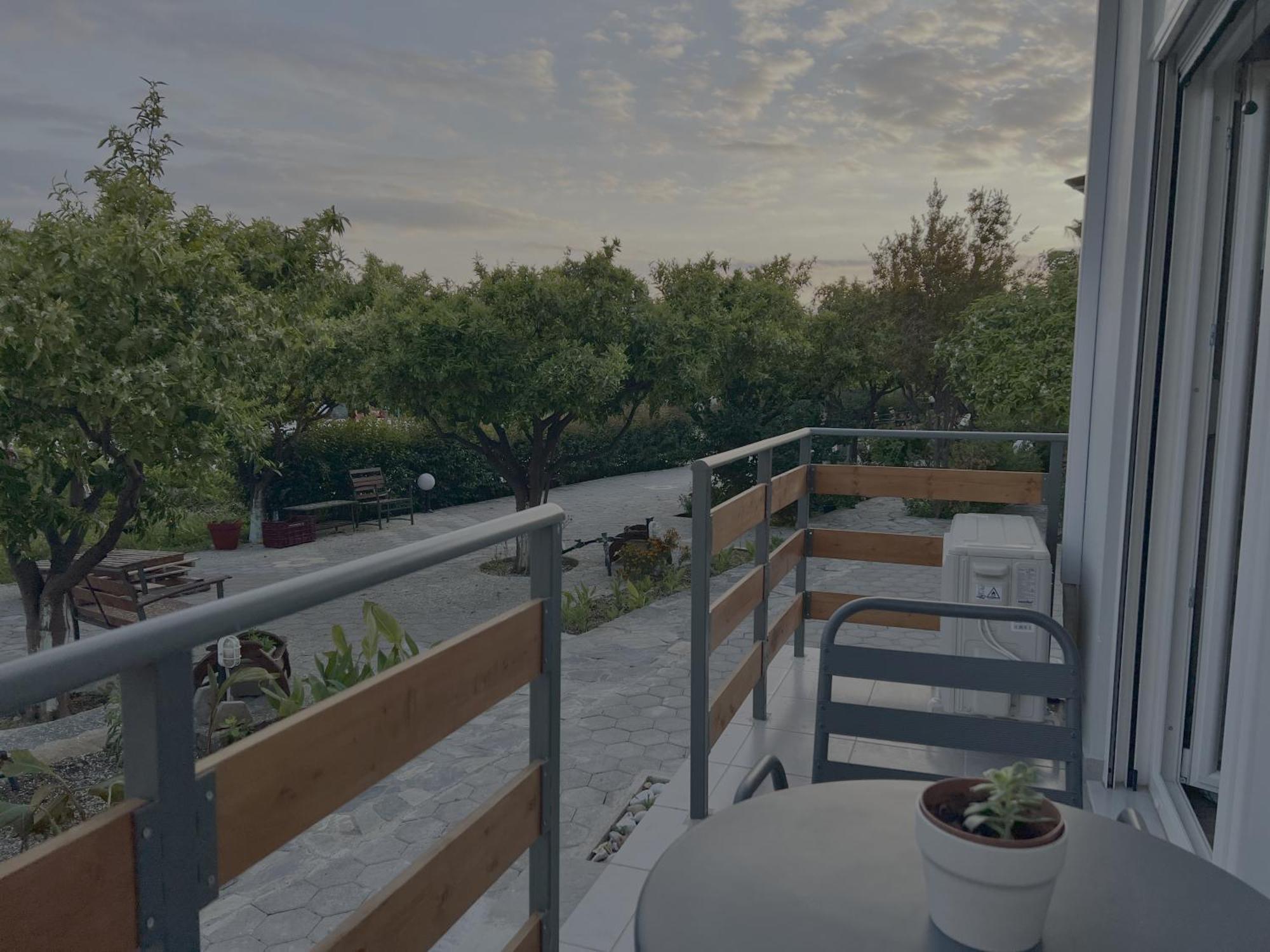 Ferienwohnung Ktima Klimentini Vivári Exterior foto