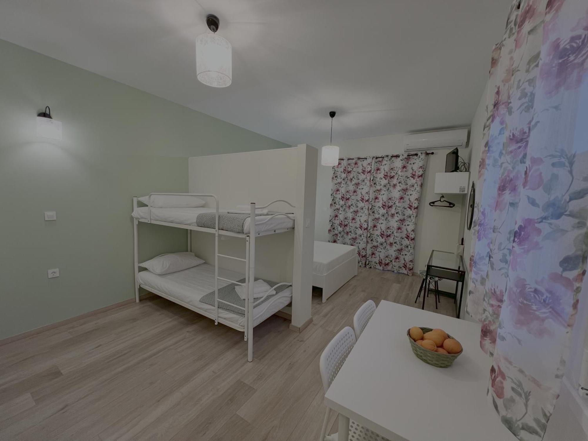 Ferienwohnung Ktima Klimentini Vivári Exterior foto