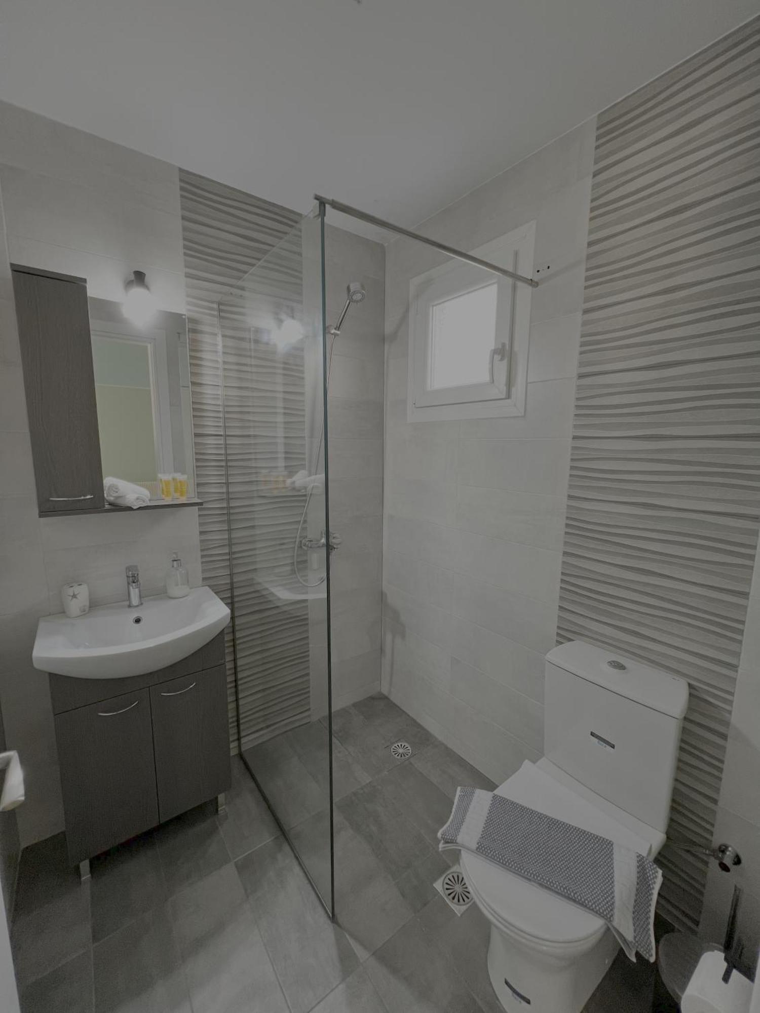 Ferienwohnung Ktima Klimentini Vivári Exterior foto