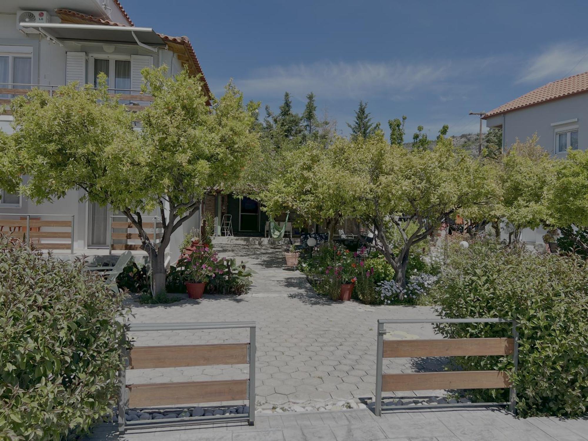 Ferienwohnung Ktima Klimentini Vivári Exterior foto