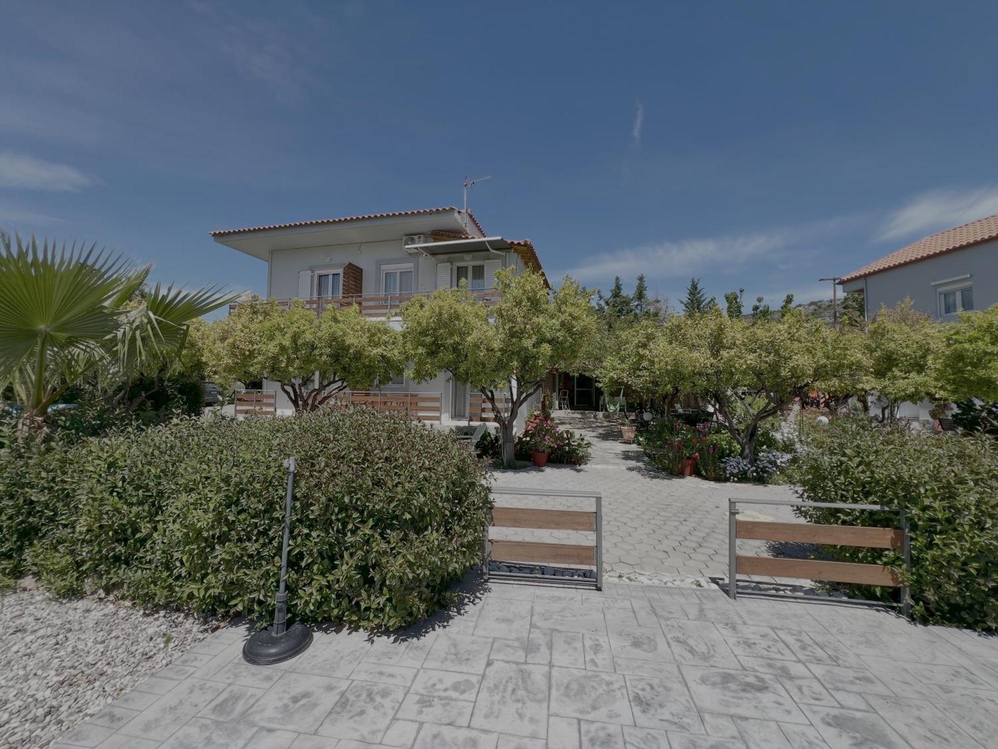 Ferienwohnung Ktima Klimentini Vivári Exterior foto